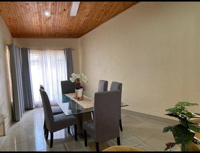 5 BEDROOM HOUSE FOR SALE IN NEW STATE AREA